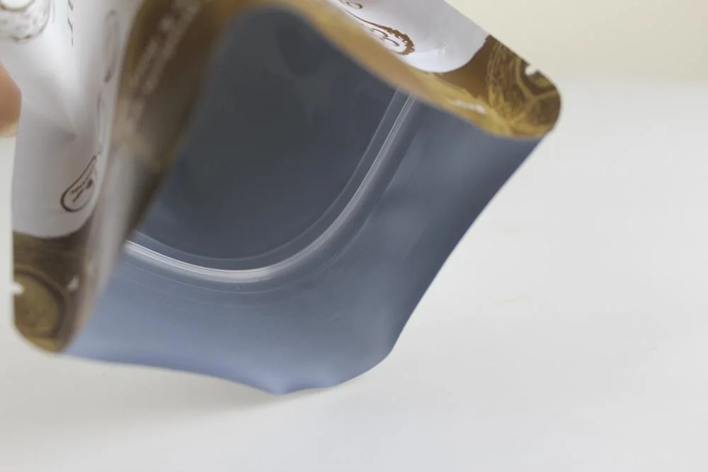 Custom Printed Laminated Aluminum Foil Smell Proof Mylar Plastic Food Tea Packaging Zip Lock Ziplock Zipper Resealable Vacuum Retort Stand up Barrier Bag Pouch